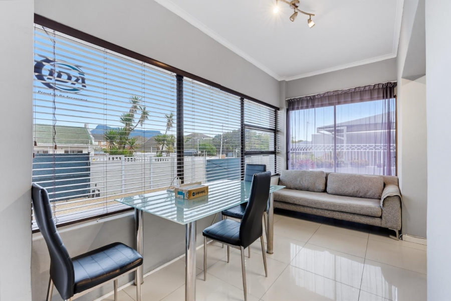 3 Bedroom Property for Sale in Milnerton Western Cape